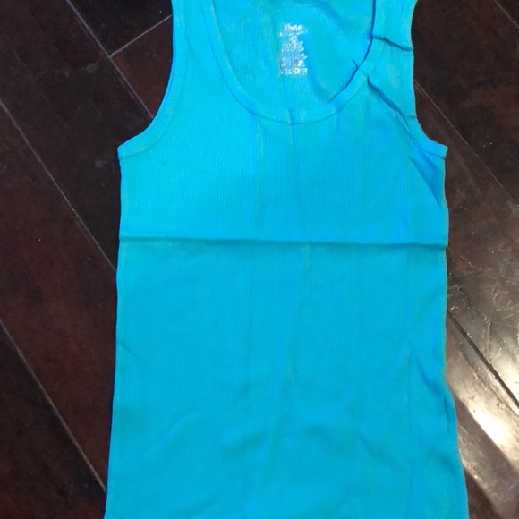 Tank tops-set of 8 - Picture 2 of 2